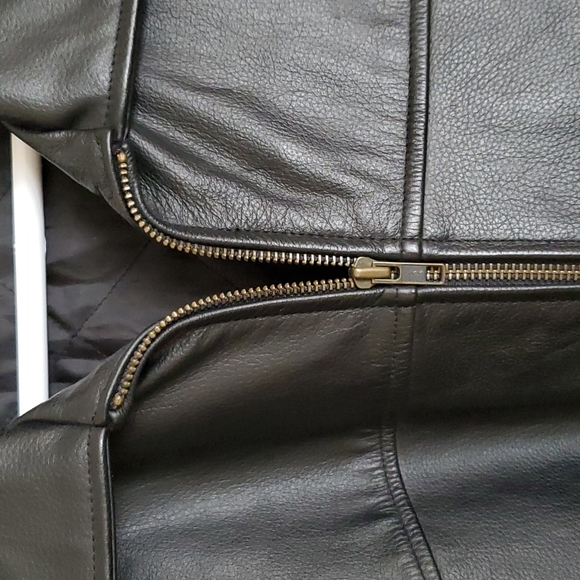 UEC - Men's Leather Jacket - Picture 3 of 10